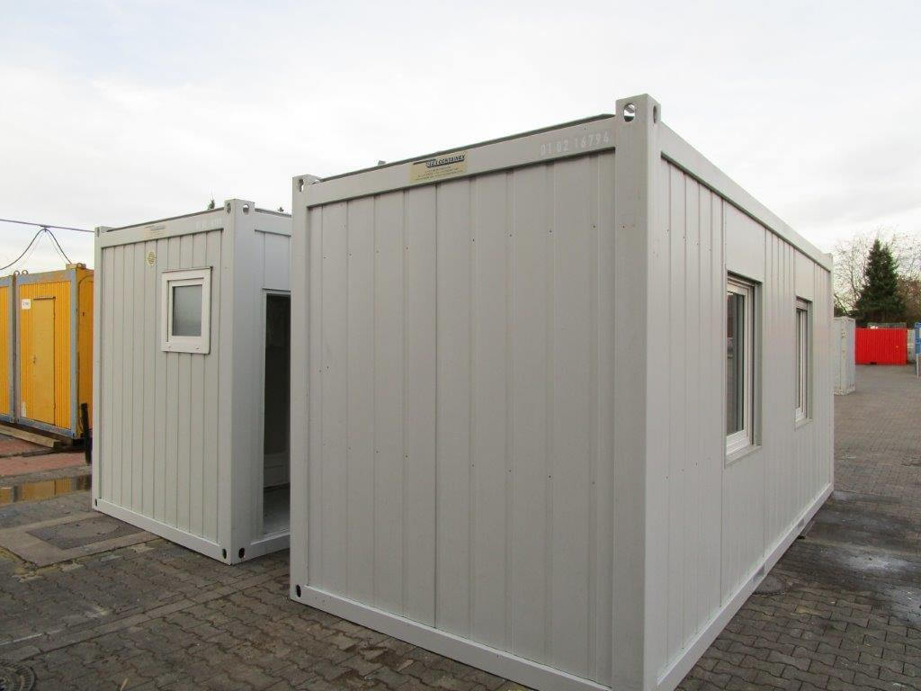 20 Fuss Duo- Umkleideanlage mit Duschen und WC- Bereich – Bild 15