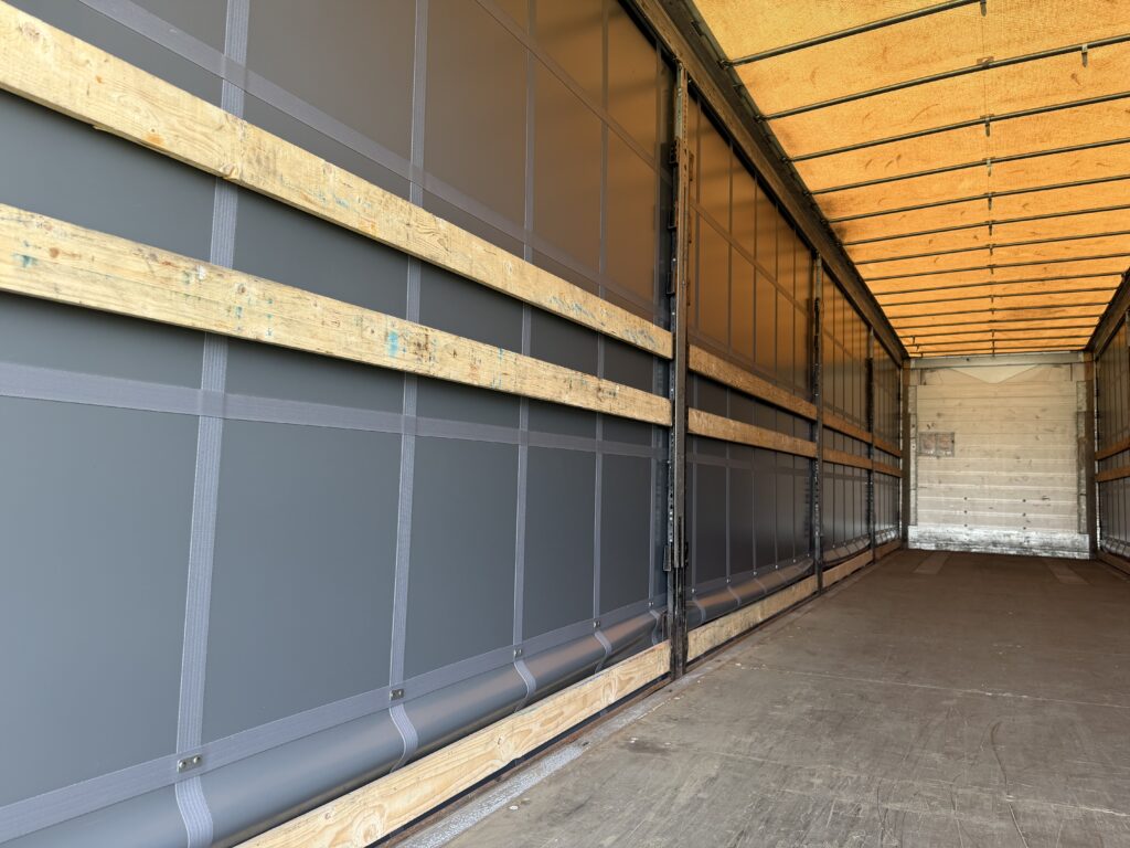 Schmitz Cargobull SCB / Mega / Hubdach / Plane / Edscha – Bild 10