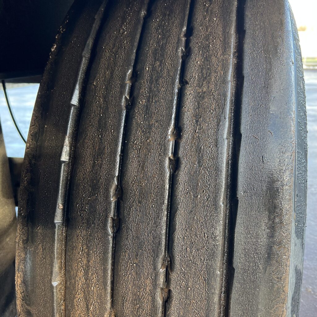Krone SD/ Koffer / Trockenkoffer / Doppelstock – Bild 17