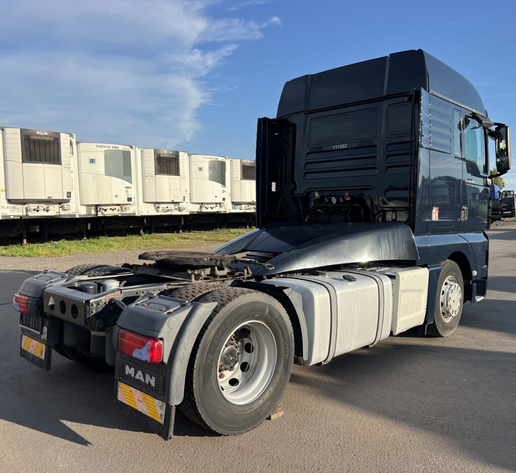 MAN TGX 18.500 /Euro 6 / !! Engine Broken !! Motor Defekt !! – Bild 6