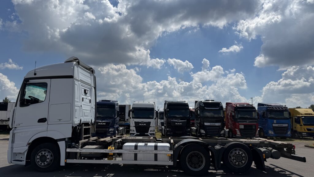 Mercedes-Benz Actros 2545 / Euro 6 / BDF – Bild 7