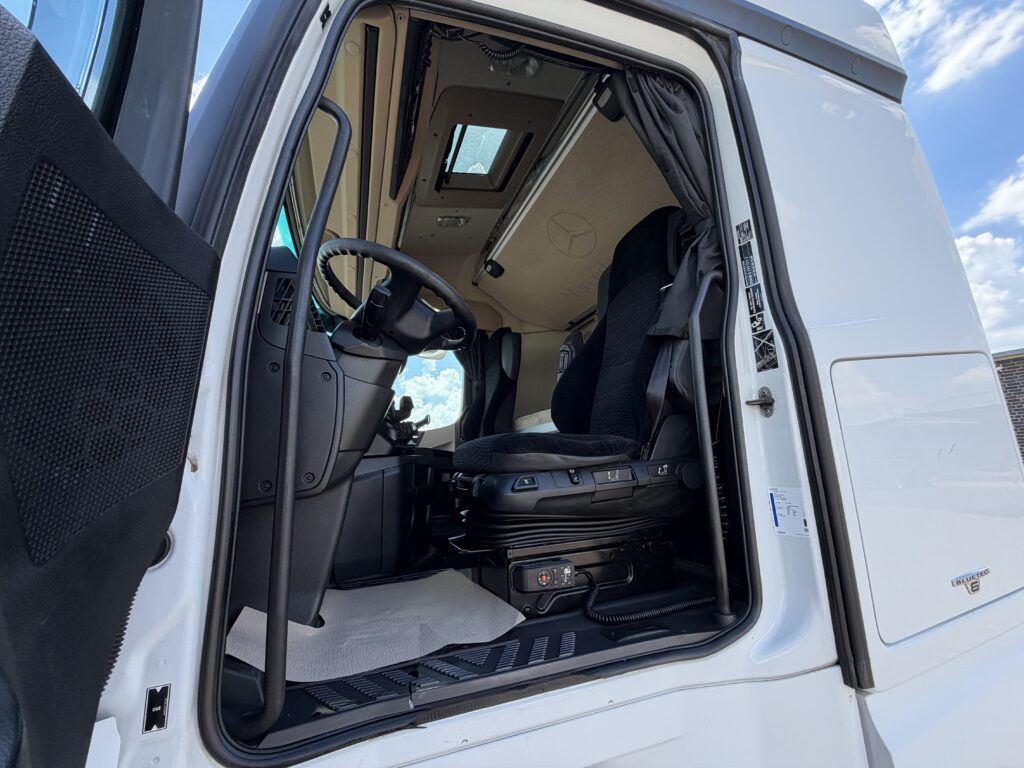 Mercedes-Benz Actros 2545 / Euro 6 / BDF – Bild 9
