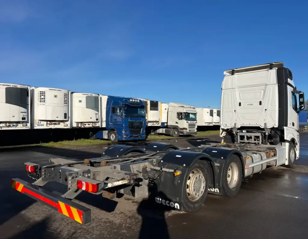 Mercedes-Benz Actros 2545 / Euro 6 / BFD – Bild 4