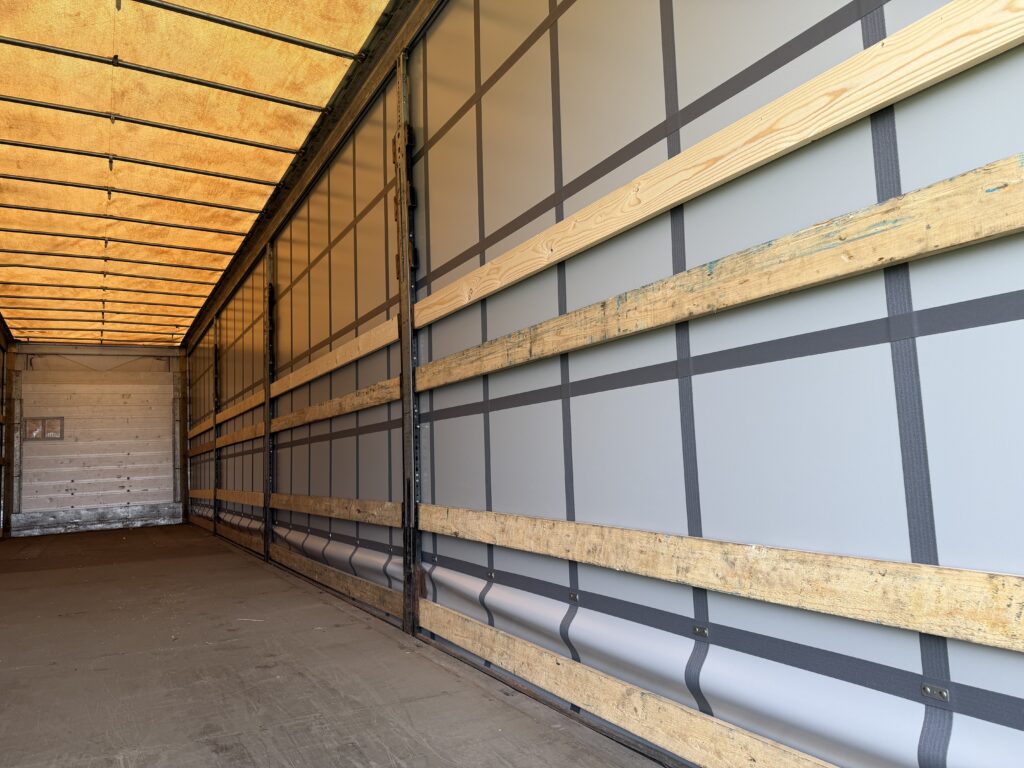 Schmitz Cargobull SCB / Mega / Hubdach / Plane / Edscha – Bild 9