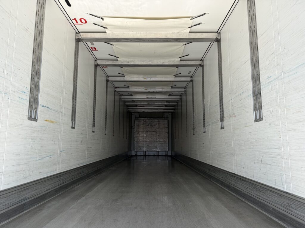 Schmitz Cargobull SKO24 / Schmitz Kühlgerät / Doppelstock – Bild 9