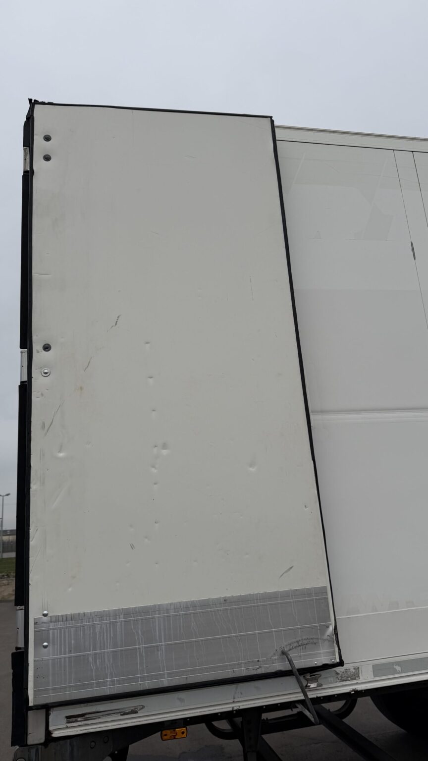 Schmitz Cargobull SKO24 / Thermo King / Multitemp/ Trennwand / Lift – Bild 9