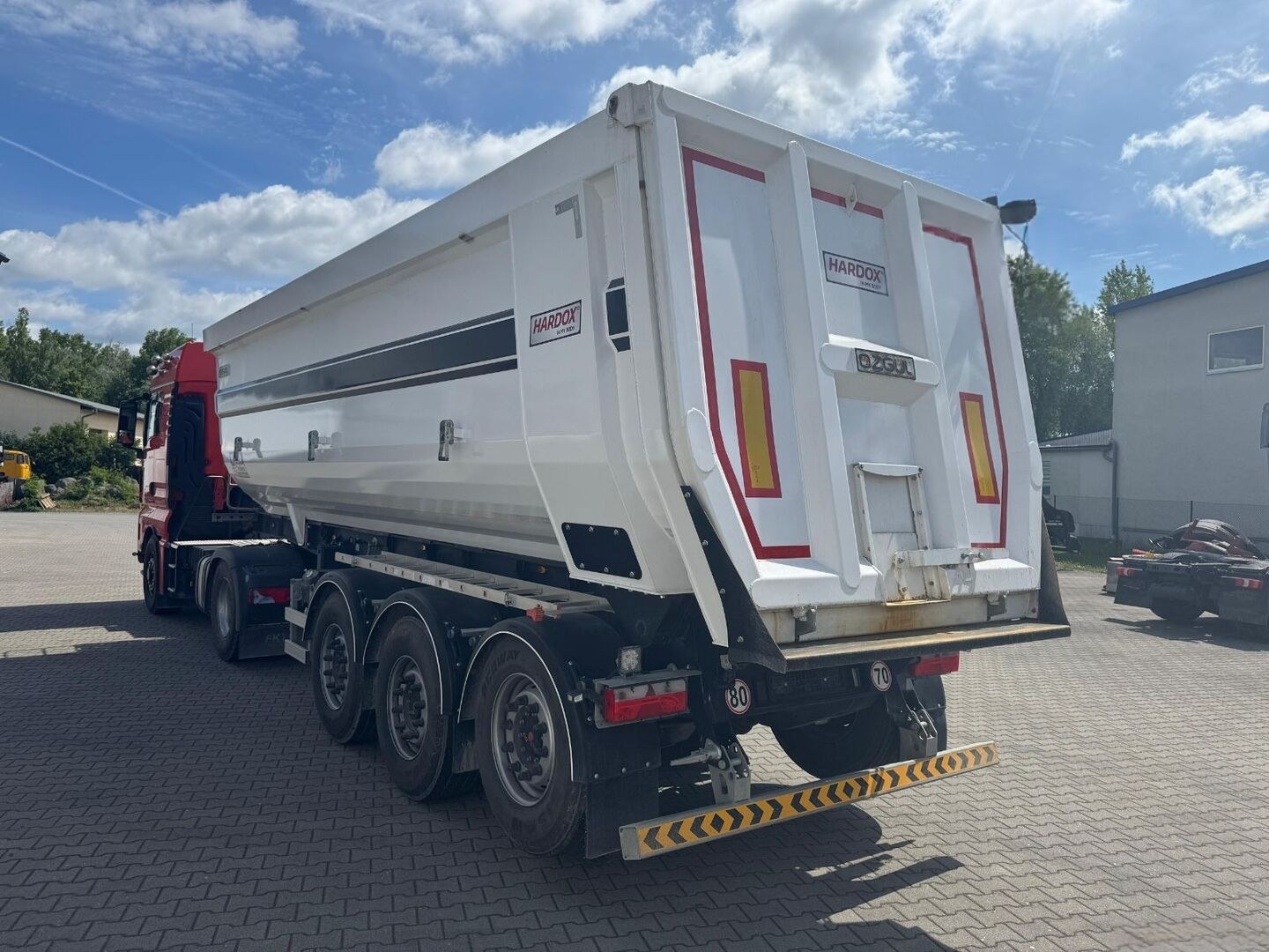 Stahlmulde 33 cbm Hardox – Ansicht 4