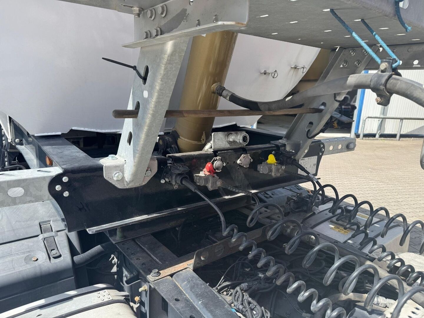 Stahlmulde 33 cbm Hardox – Ansicht 12