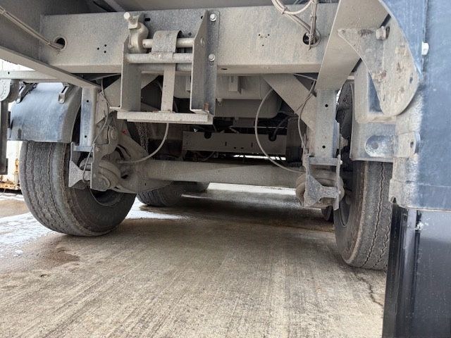 Stahlmulde 33 cbm Hardox – Ansicht 13