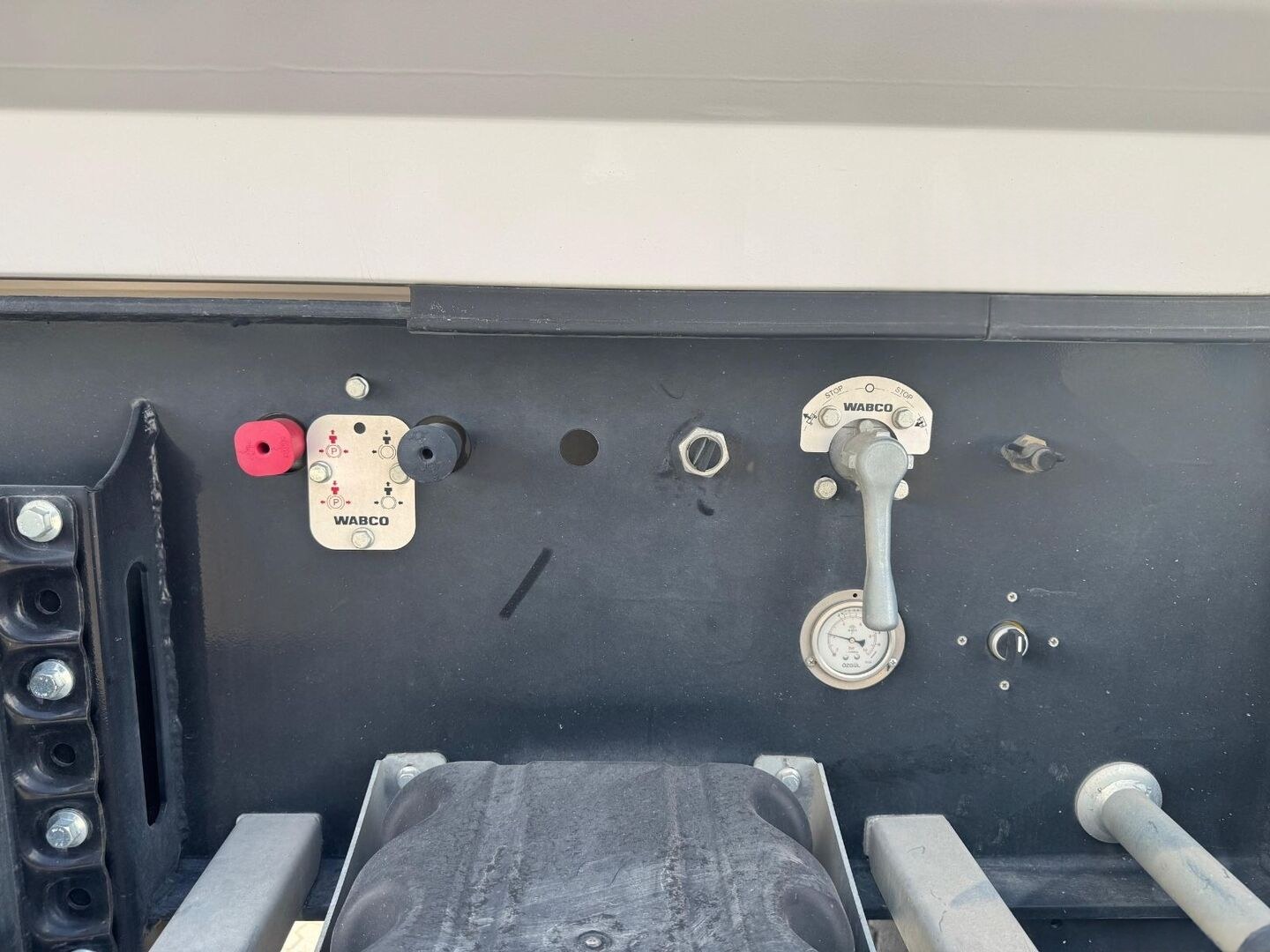 Stahlmulde 33 cbm Hardox – Ansicht 15